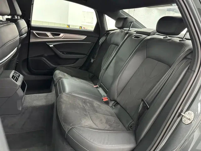 Audi A6L — Фото автомобиля 13