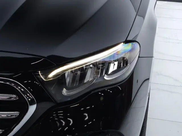 Mercedes-Benz E-Class — Фото автомобиля 13