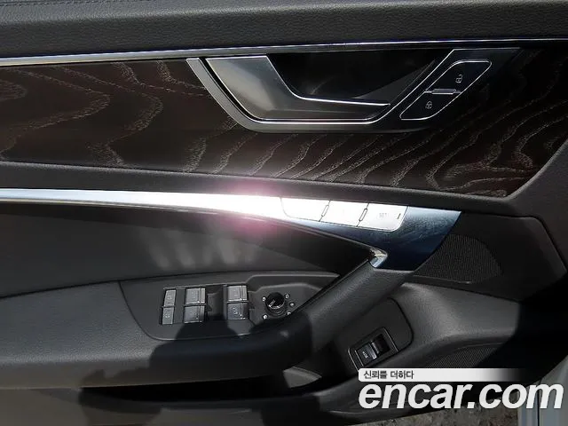 Audi A6 45 TFSI Premium — Фото автомобиля 13