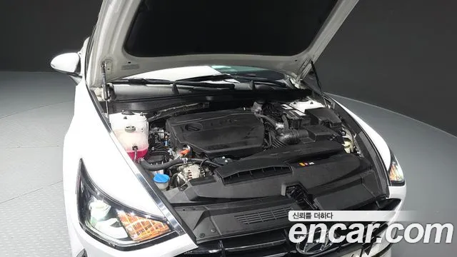 Hyundai Sonata Sonata (DN8) 2.0 LPG(Для проката) — Фото автомобиля 6