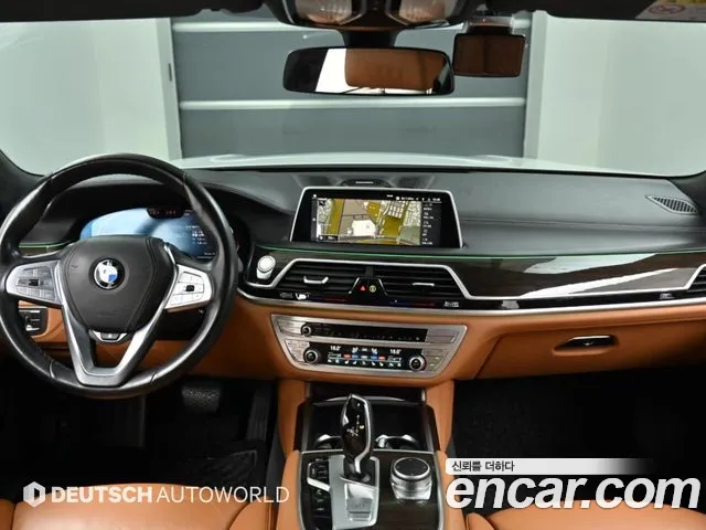 BMW 7-Series — Фото автомобиля 7