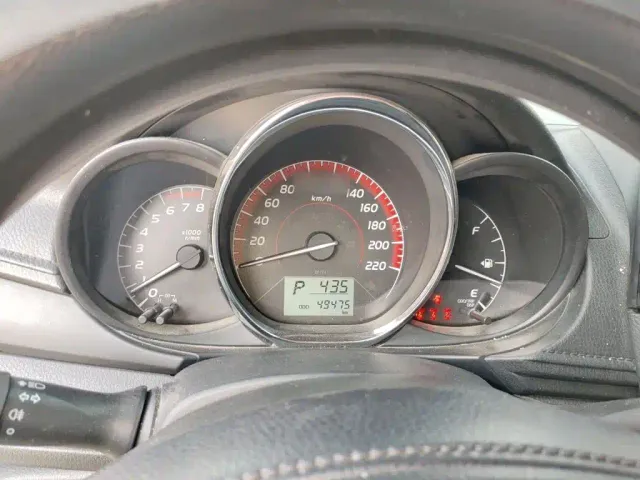Toyota Vios FS — Фото автомобиля 3