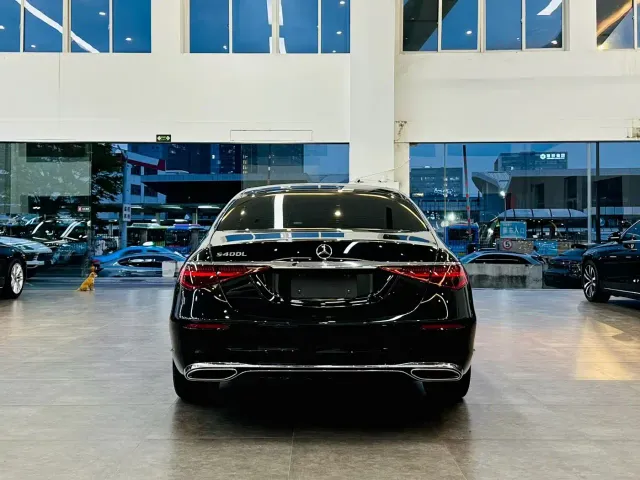 Mercedes-Benz S-Class — Фото автомобиля 5