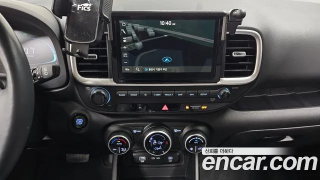 Hyundai Venue — Фото автомобиля 18