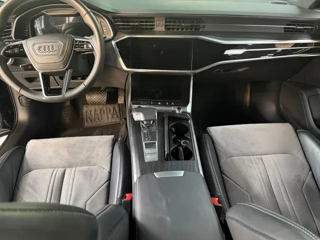 Audi A6L — Фото автомобиля 7