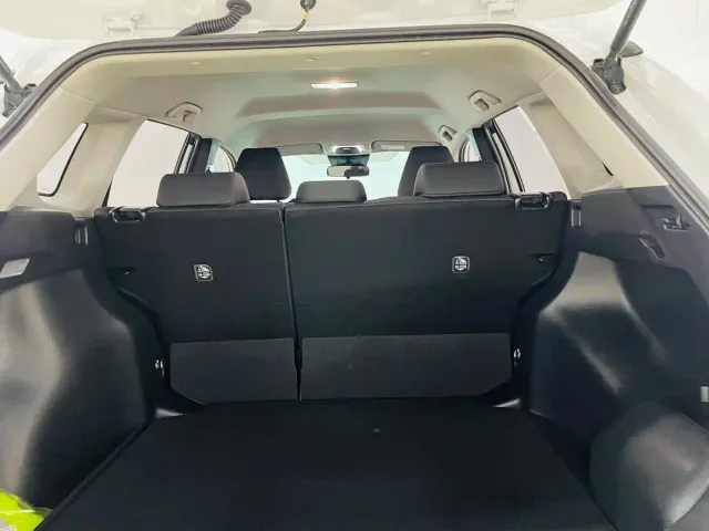Toyota Corolla Cross — Фото автомобиля 10