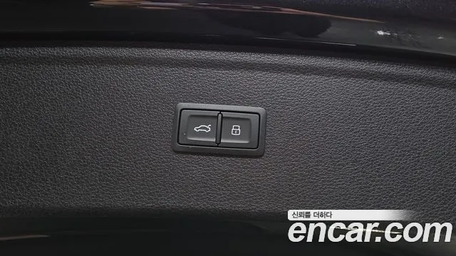 Audi Q5 45 TFSI quattro Premium — Фото автомобиля 14