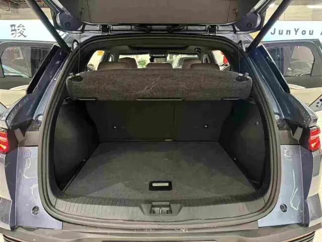 BYD Song Pro — Фото автомобиля 17