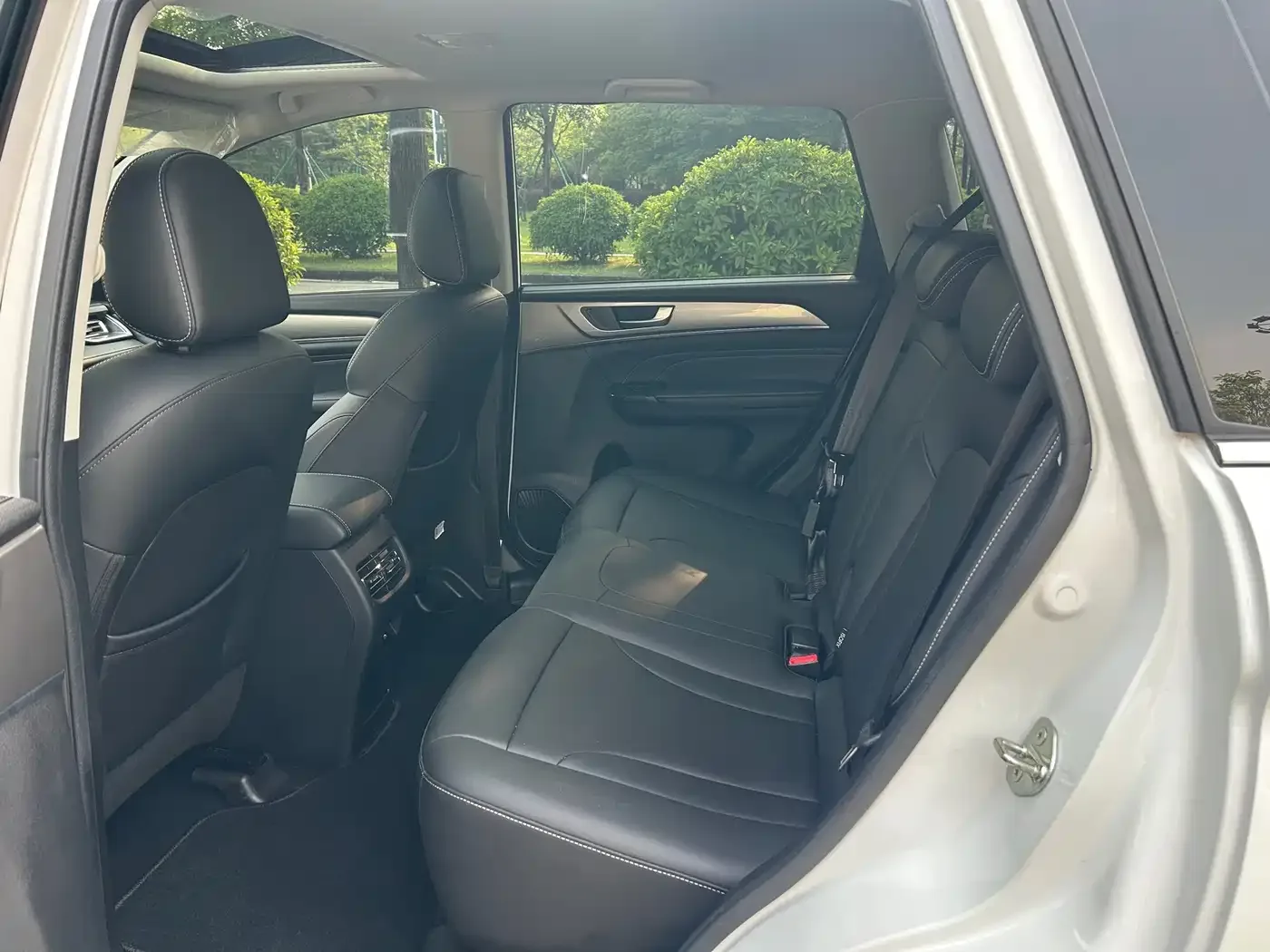 Haval Haval M6 2021 PLUS 1.5T DCT Comfort — Фото автомобиля 11