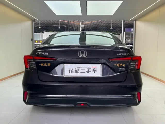 Honda Integra — Фото автомобиля 15