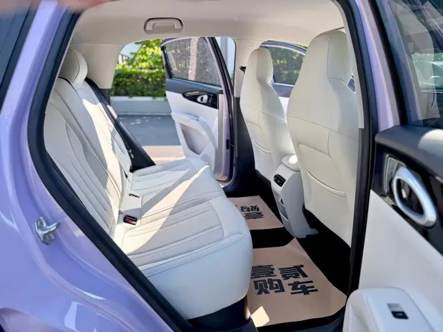 Geely Starry Wish — Фото автомобиля 18