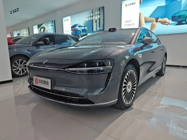 Фотография автомобиля — Stelato S9T