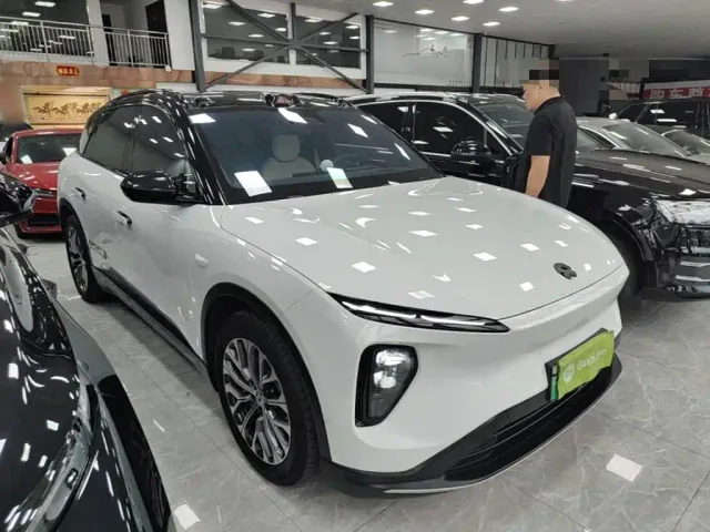 Nio ES6 — Фото автомобиля 3