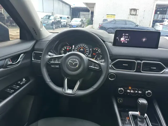 Mazda CX-5 — Фото автомобиля 10
