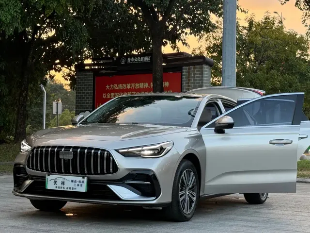 Geely Galaxy Stellar 6 — Фото автомобиля 21