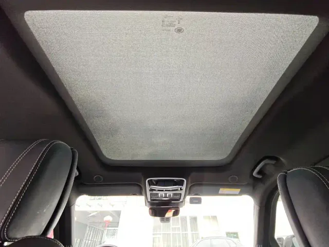 Land Rover Range Rover Velar — Фото автомобиля 20