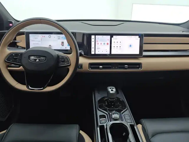 Geely ICON — Фото автомобиля 12