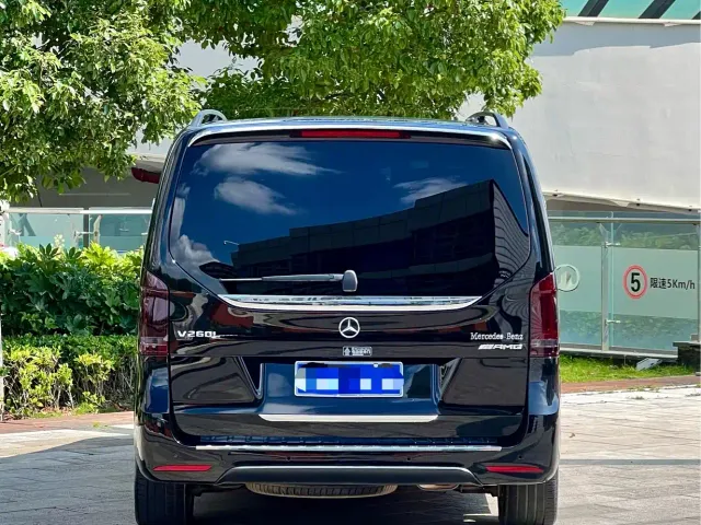 Mercedes-Benz V-Class — Фото автомобиля 5