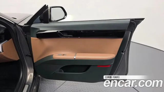 Hyundai Grandeur GN7 — Фото автомобиля 14