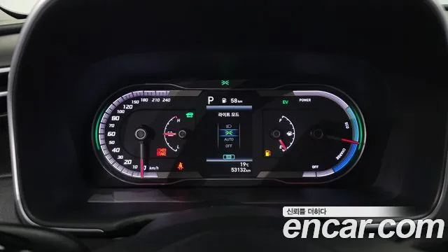 Hyundai Tucson NX4 — Фото автомобиля 11