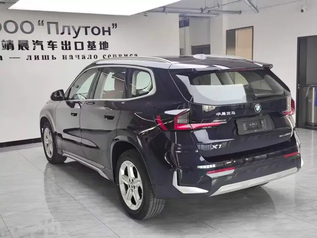 BMW X1 — Фото автомобиля 4