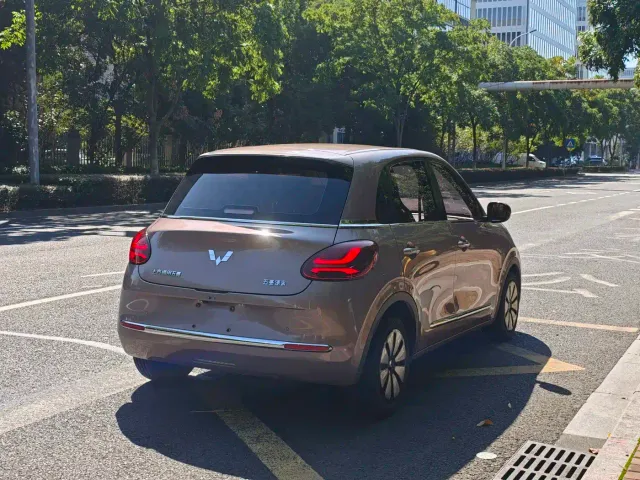 Wuling Bingo — Фото автомобиля 7