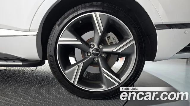 Genesis GV80 — Фото автомобиля 6