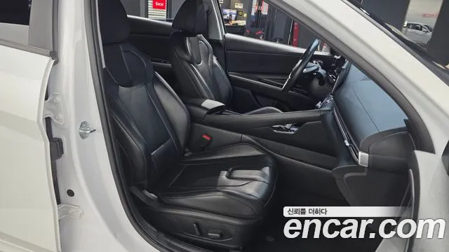 Hyundai Avante CN7 — Фото автомобиля 11