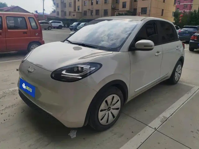 Фотография автомобиля — Wuling Bingo