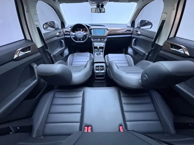 Volkswagen Tharu — Фото автомобиля 21