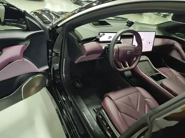 Nio ET5 Touring — Фото автомобиля 15