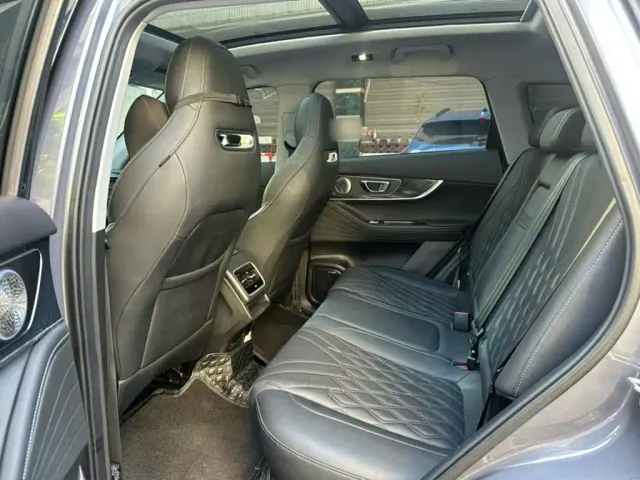 Chery Tiggo 7 PLUS — Фото автомобиля 15