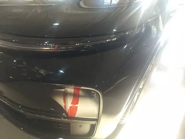 Li Auto L7 — Фото автомобиля 23