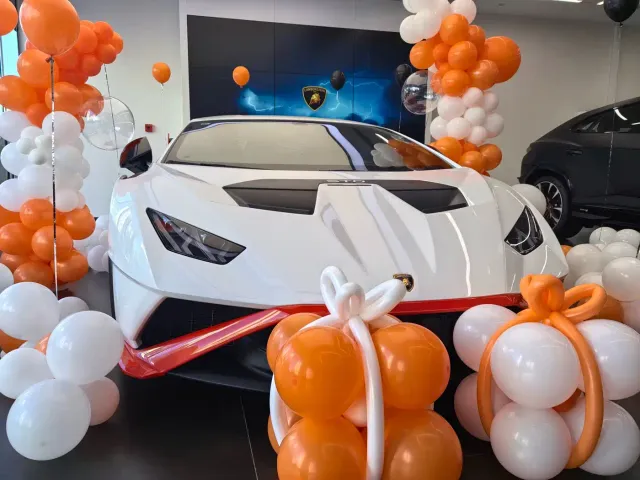 Lamborghini Huracan — Фото автомобиля 12