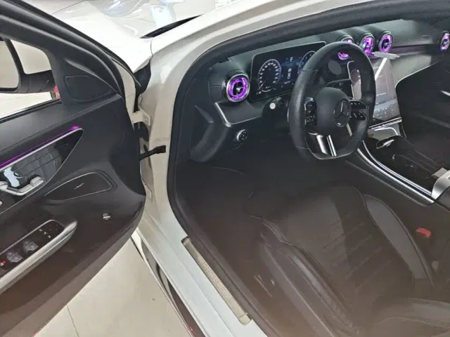Mercedes-Benz C-Class — Фото автомобиля 15