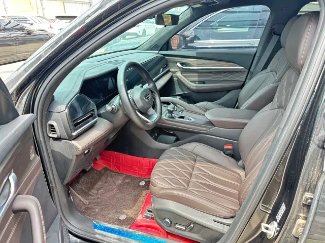 Geely Xingyue L — Фото автомобиля 4