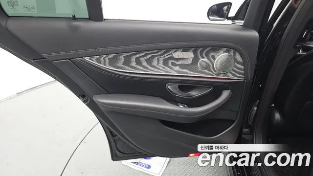 Mercedes-Benz E-Class E-класс W213 — Фото автомобиля 23