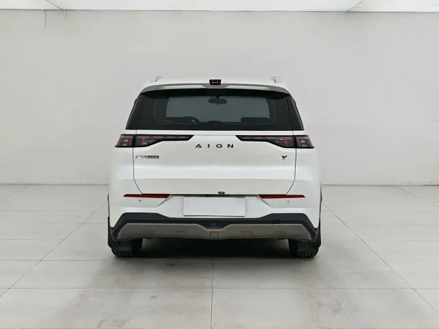 GAC Aion Y — Фото автомобиля 5