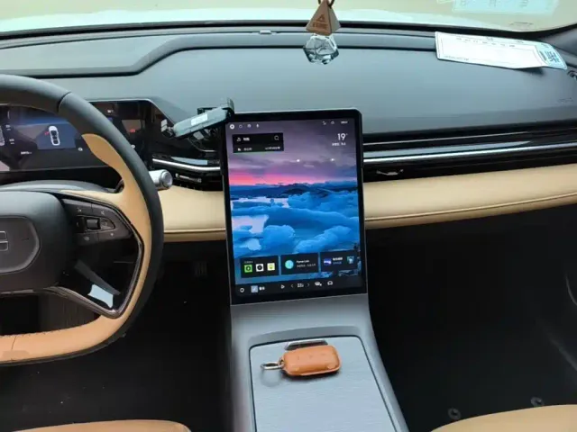 Geely Galaxy L6 — Фото автомобиля 9