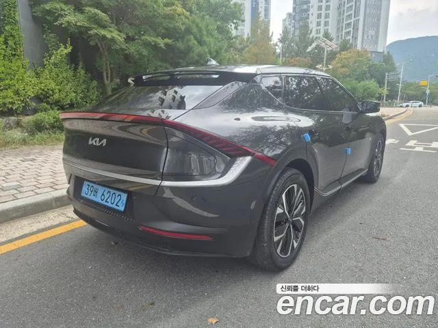 Kia EV6 Long Range — Фото автомобиля 2