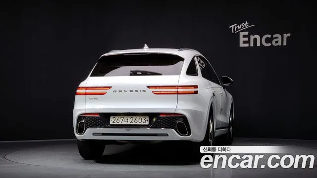 Genesis GV70 2.5T Бензин 2WD — Фото автомобиля 4