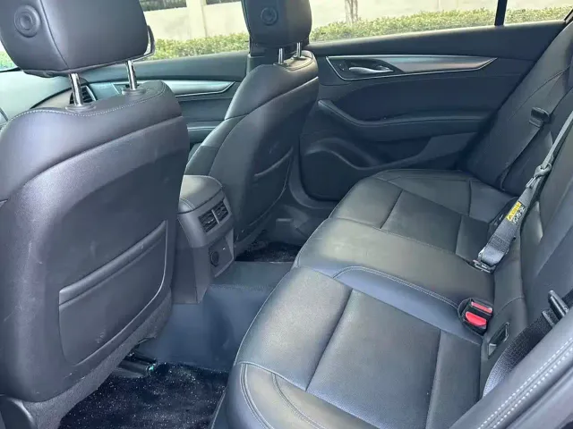 Cadillac CT5 — Фото автомобиля 5