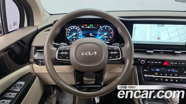 Kia Canival Carnival 4 поколение 9 мест Prestige — Фото автомобиля 10