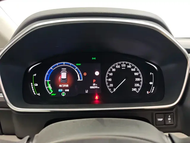Honda Elysion — Фото автомобиля 9