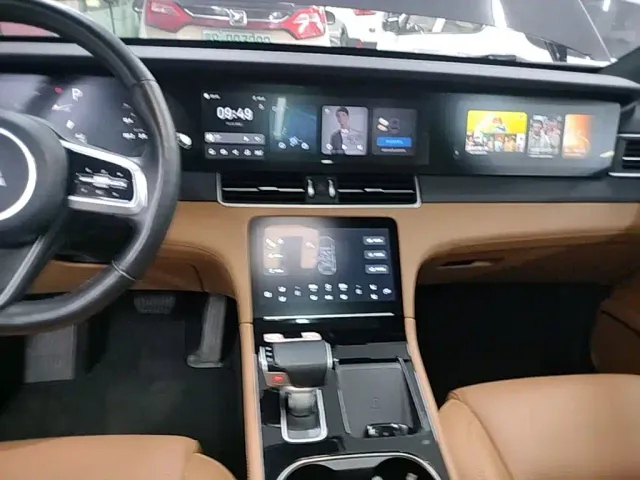 Li Auto ONE — Фото автомобиля 12