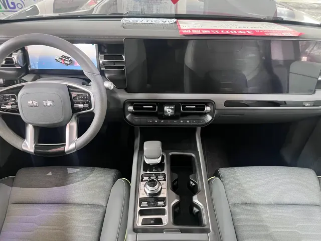 BAIC BJ40 — Фото автомобиля 8