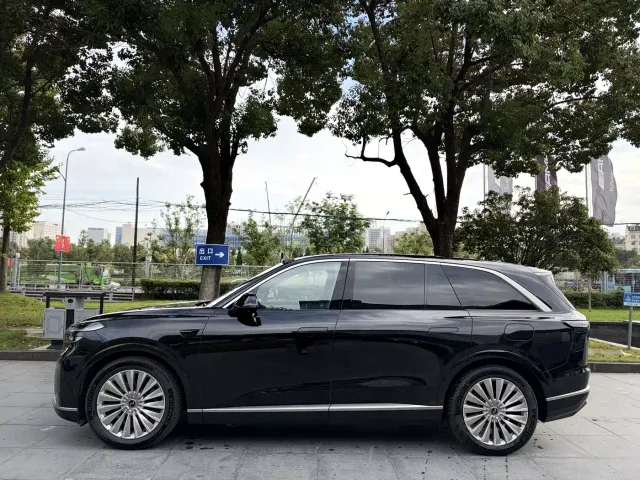 Onvo L90 — Фото автомобиля 4