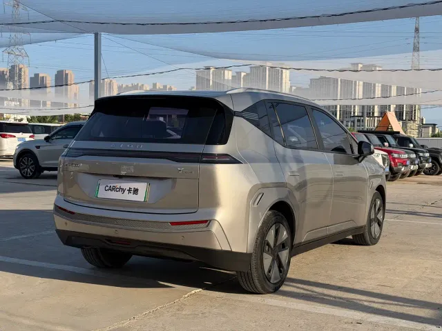 GAC Aion Y — Фото автомобиля 4
