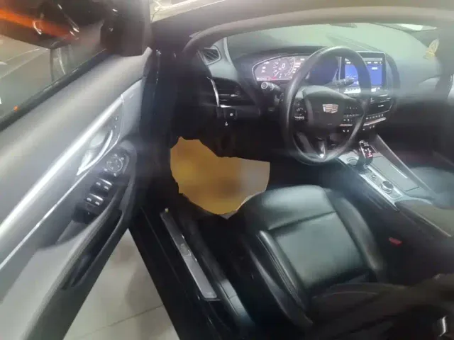 Cadillac CT5 — Фото автомобиля 14