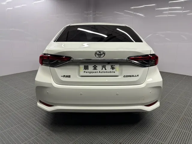 Toyota Corolla — Фото автомобиля 19